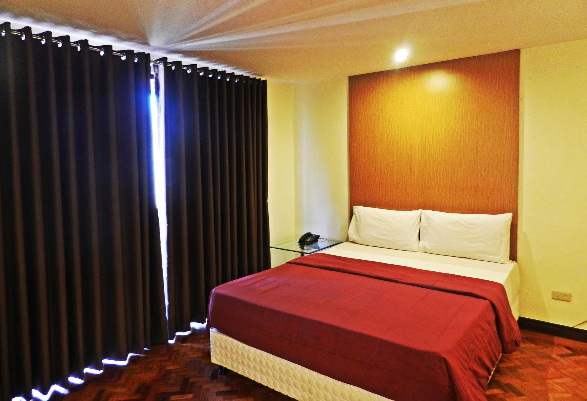 Salcedo Suites San Pedro Makati Eksteriør billede