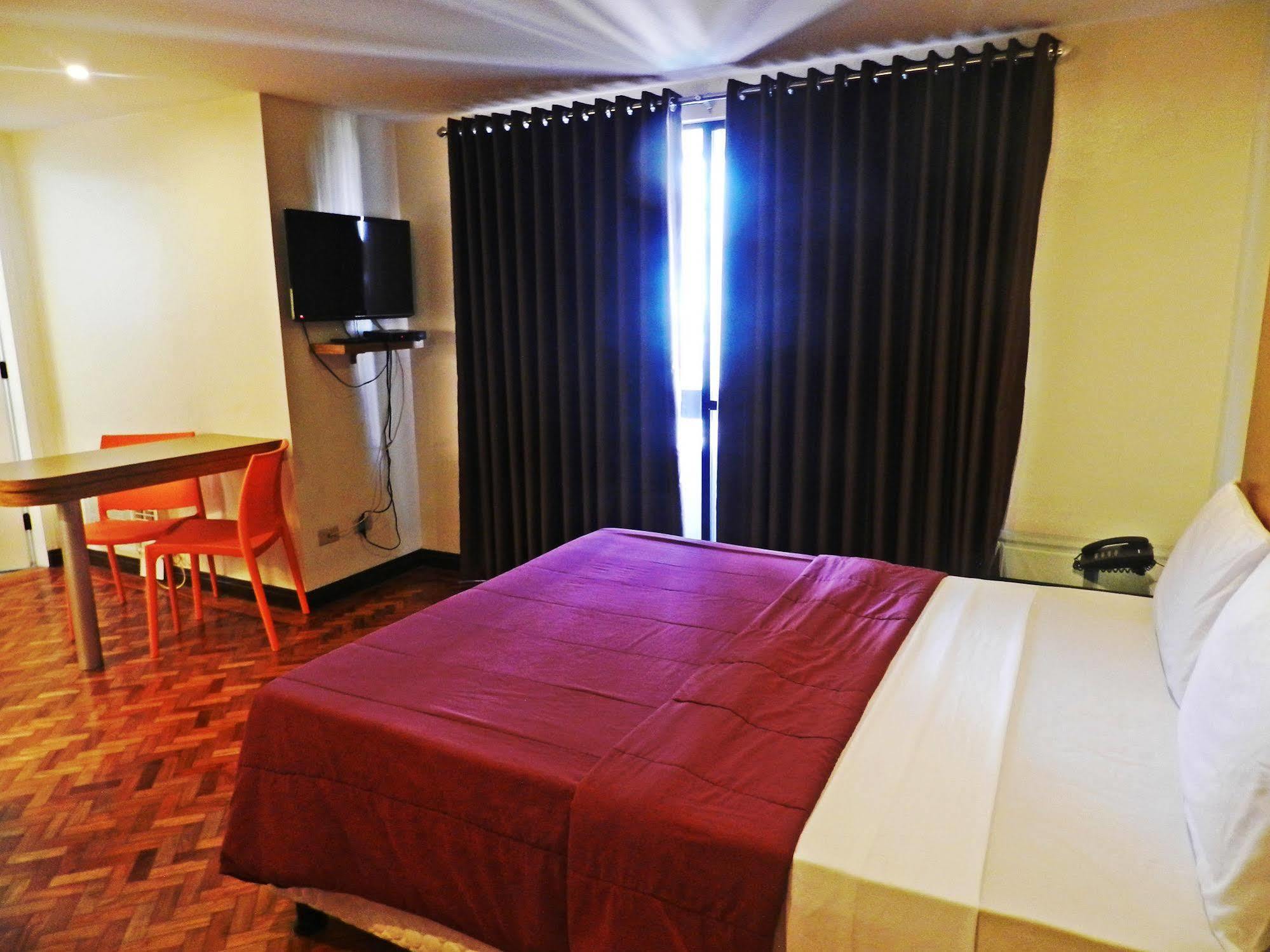 Salcedo Suites San Pedro Makati Eksteriør billede