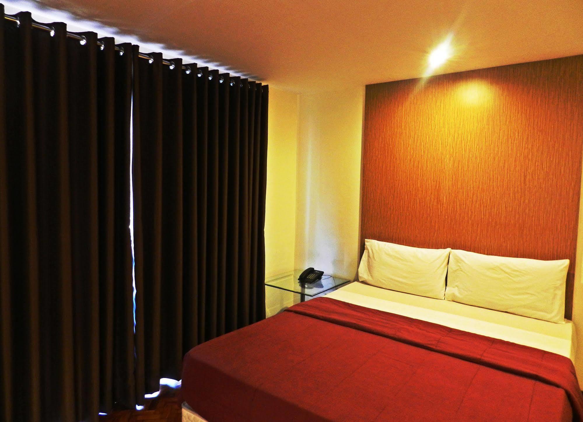Salcedo Suites San Pedro Makati Eksteriør billede